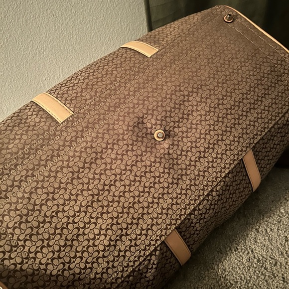 Coach Duffle - Picture 5 of 5